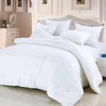 Nova down alternative comforter, size 220x260, white color