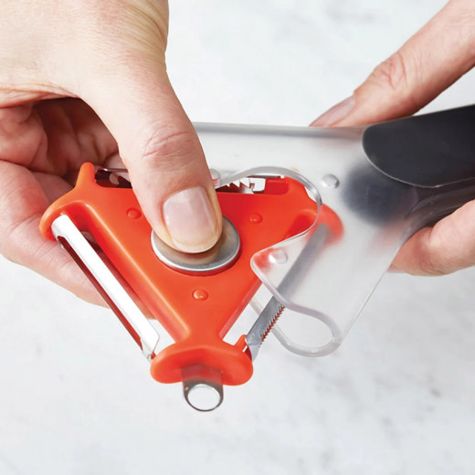 Joseph Joseph Tri-Peeler 3-in-1 Peeler