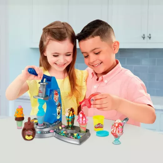 Play-Doh Kitchen Creations Drizzy Ice Cream Playset