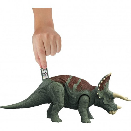 Mattel Jurassic World Roar Strikers Triceratops Dinosaur Action Figure