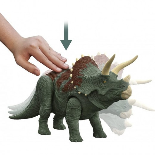 Mattel Jurassic World Roar Strikers Triceratops Dinosaur Action Figure