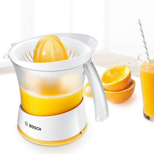 Bosch VitaPress  citrus juicer, universal press cone for small and large fruits, pulp control, high juice yield, 0.8 l juice container, dishwasher-safe, 25 W, white/yellow