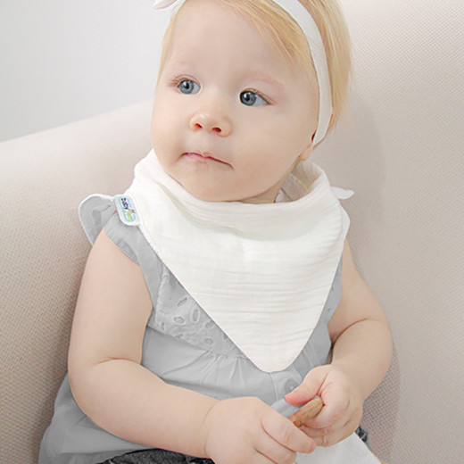 Babyjem Muslin Bib With Teether Ecru