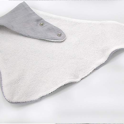 Babyjem Muslin Bib With Teether Grey